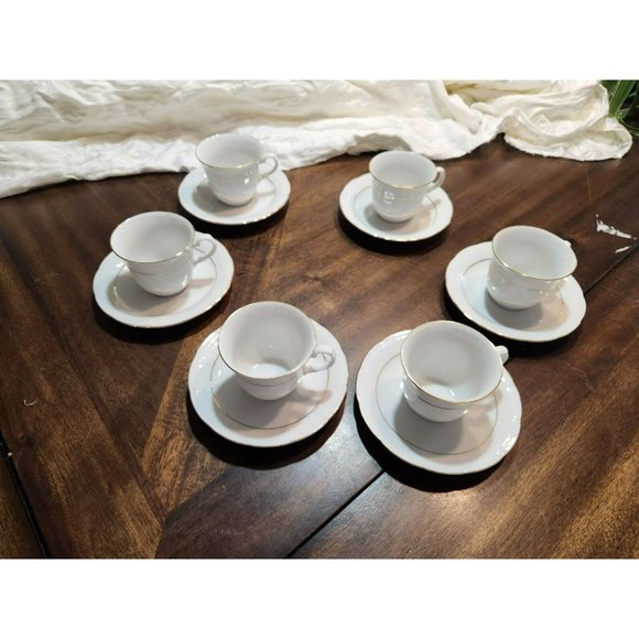 Vtg Hard to Find TK Thun Czechoslovakia China " Menuet II" teacups and saucers - Picture 2 of 12